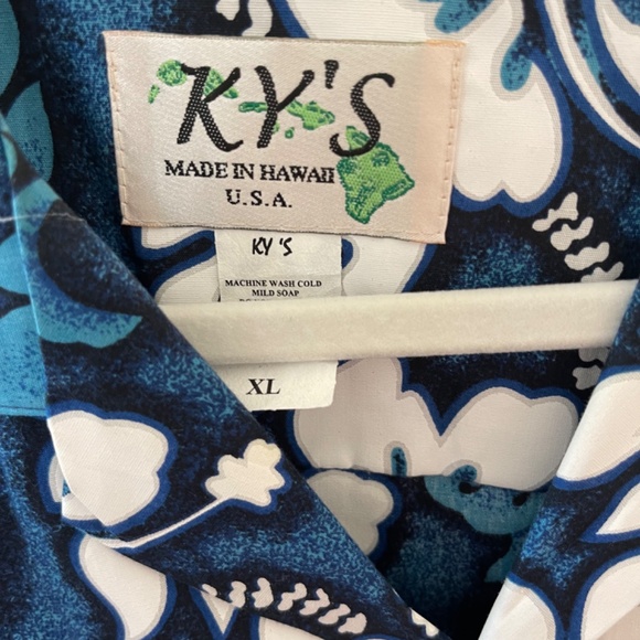 HAWAIIAN SHIRT - Picture 3 of 4